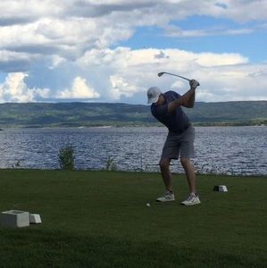 Meet your Posher, Adam